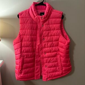 GAP Women's Bright Pink Quilted Vest
